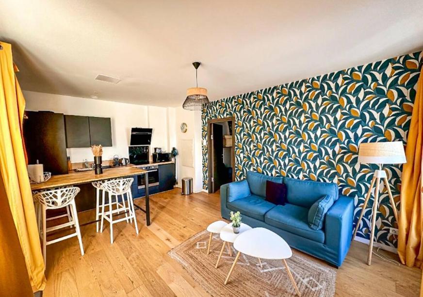The Sunny ¤ Terrasse ¤ Proche Centre ¤ Parking ¤ Wifi Lejlighed Amiens Eksteriør billede